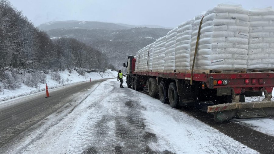 Restricción en la circulación de camiones en la RN 3 por condiciones invernales