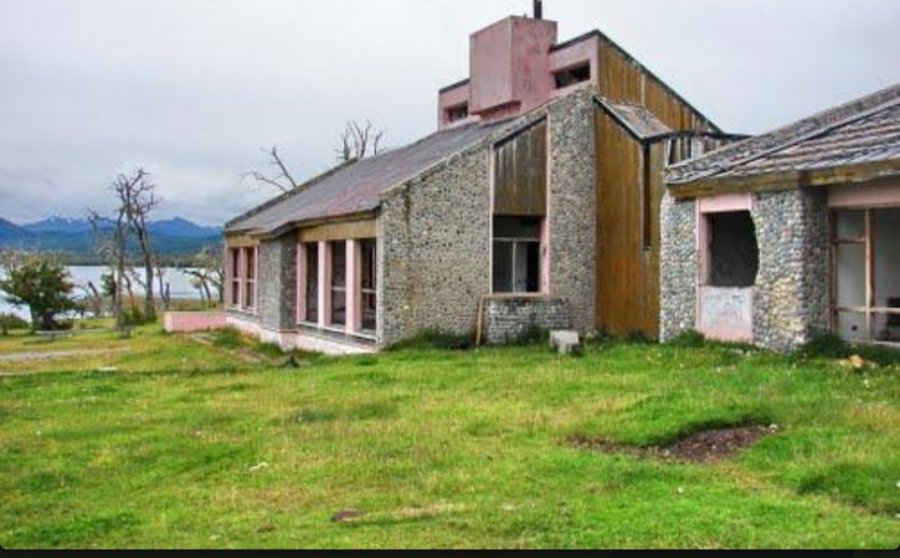 El Gobierno presentó proyecto para la recuperación de la Hostería Yehuin